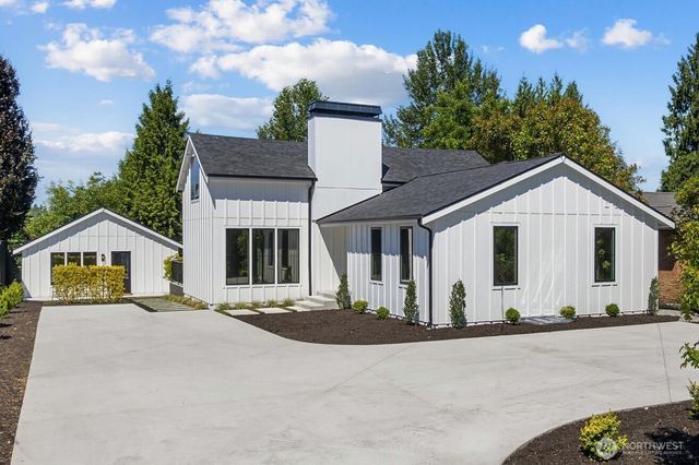 7743 Seward Park Avenue S, Seattle, WA 98118