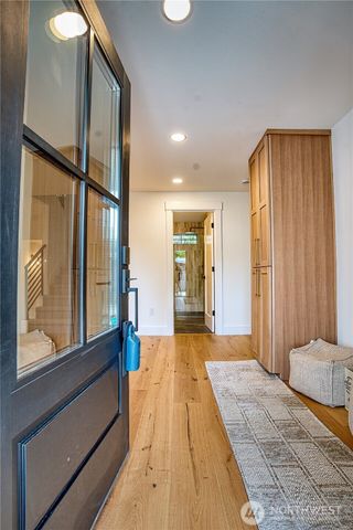 7743 Seward Park Avenue S, Seattle, WA 98118