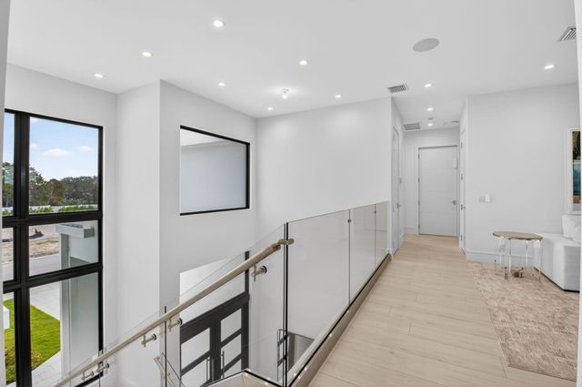 2232 Delray Ridge Lane, Delray Beach, FL 33444