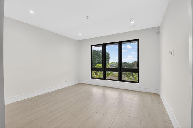 2232 Delray Ridge Lane, Delray Beach, FL 33444