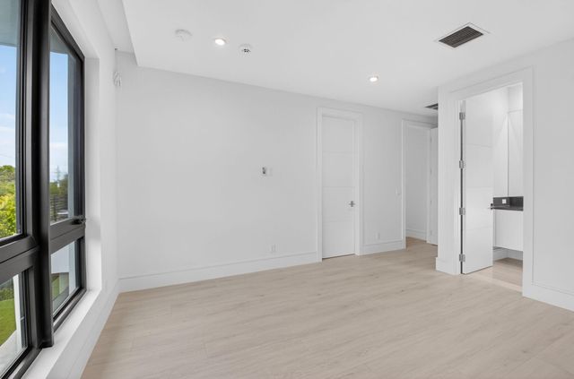 2232 Delray Ridge Lane, Delray Beach, FL 33444