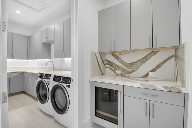 2232 Delray Ridge Lane, Delray Beach, FL 33444