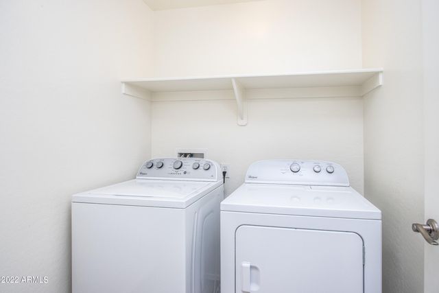 261 N Sandal --, Mesa, AZ 85205