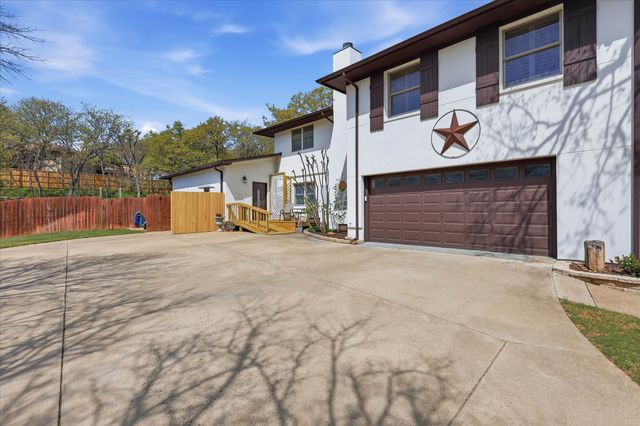 3336 Rolling Hills, Flower Mound, TX 75022