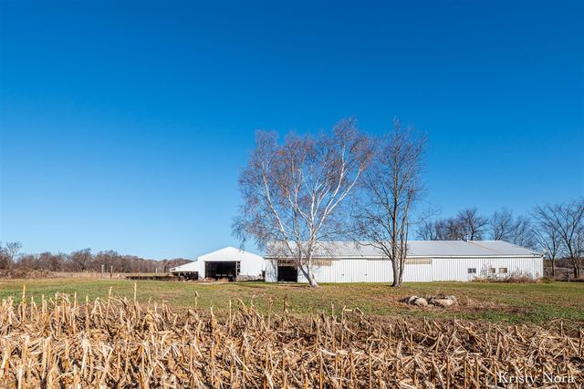 5878 E Cannonsville Road, Stanton, MI 48888