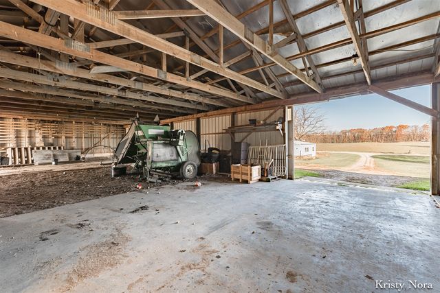 5878 E Cannonsville Road, Stanton, MI 48888