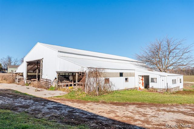 5878 E Cannonsville Road, Stanton, MI 48888