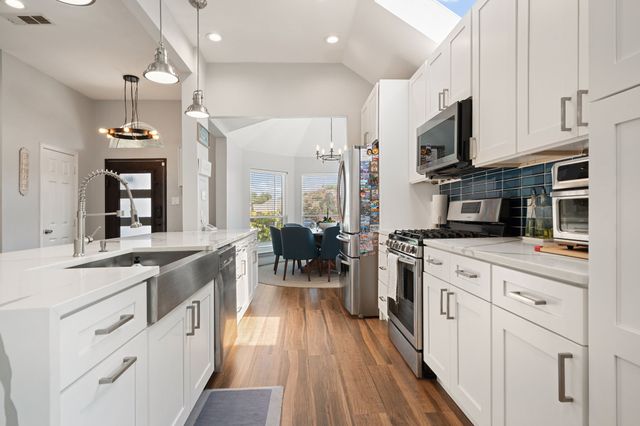 6402 Bluebonnet Drive, Rowlett, TX 75089
