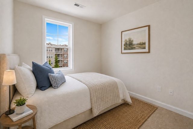 2305 Pennington Drive 305, Walpole, MA 02081