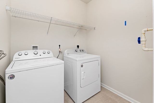 2305 Pennington Drive 305, Walpole, MA 02081