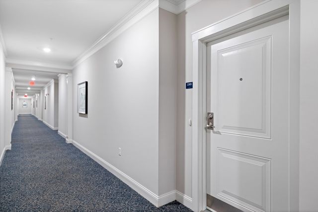 2305 Pennington Drive 305, Walpole, MA 02081