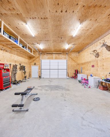 1395 Bible Hill Rd, Parsons, TN 38363