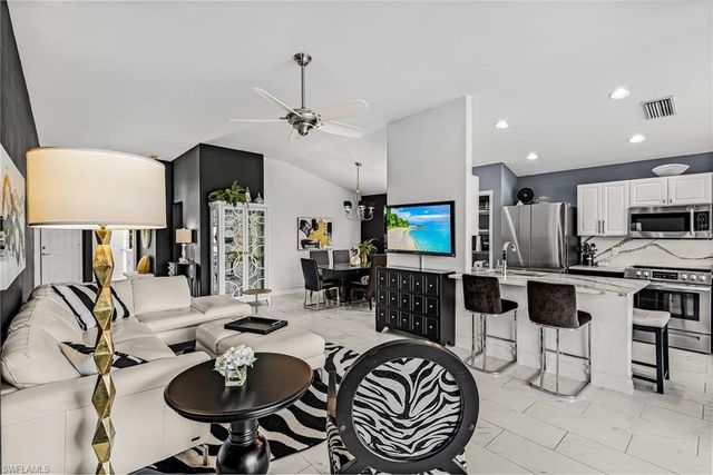 2495 Belleville CT, Cape Coral, FL 33991