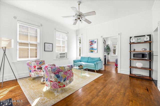 317 S 3rd Street, Wilmington, NC 28401