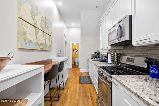 317 S 3rd Street, Wilmington, NC 28401