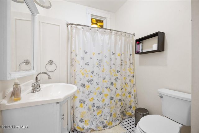 317 S 3rd Street, Wilmington, NC 28401