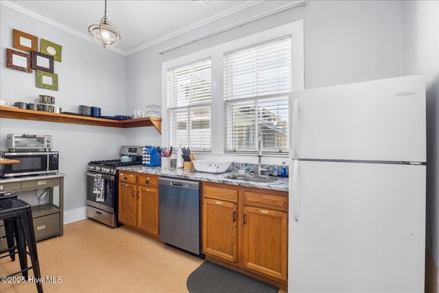 317 S 3rd Street, Wilmington, NC 28401