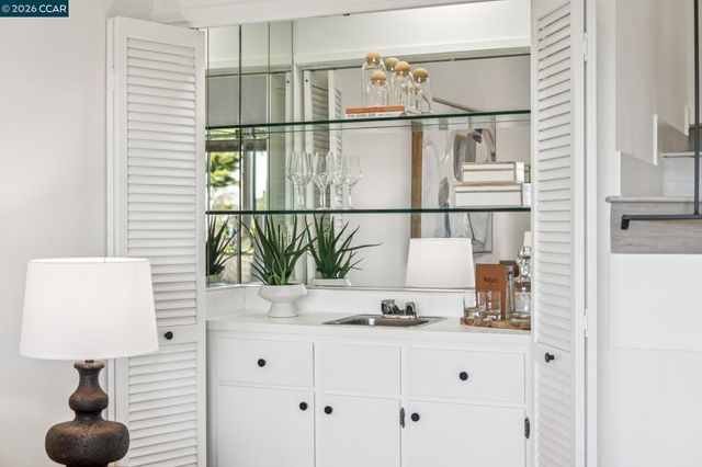 1500 Siskiyou Dr, Walnut Creek, CA 94598