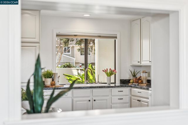 1500 Siskiyou Dr, Walnut Creek, CA 94598