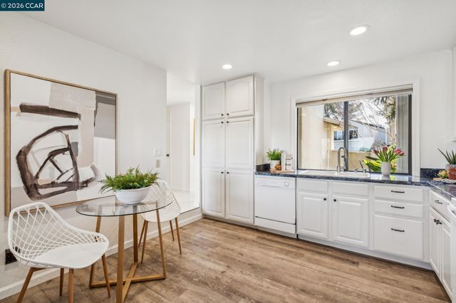 1500 Siskiyou Dr, Walnut Creek, CA 94598