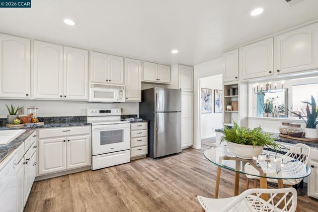 1500 Siskiyou Dr, Walnut Creek, CA 94598