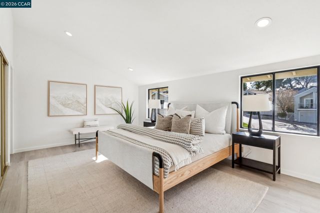 1500 Siskiyou Dr, Walnut Creek, CA 94598