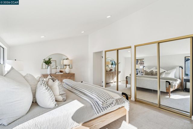 1500 Siskiyou Dr, Walnut Creek, CA 94598