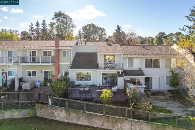 1500 Siskiyou Dr, Walnut Creek, CA 94598