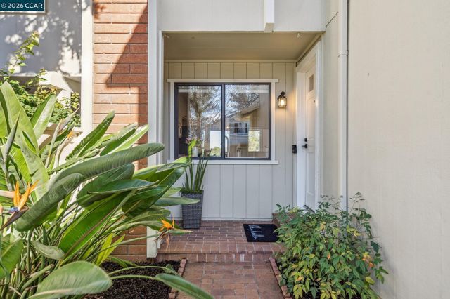 1500 Siskiyou Dr, Walnut Creek, CA 94598