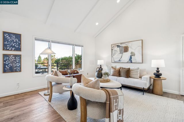 1500 Siskiyou Dr, Walnut Creek, CA 94598