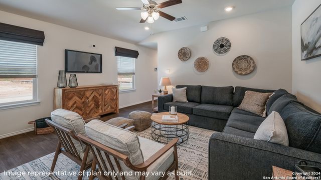 5346 Hartley Home, San Antonio, TX 78245