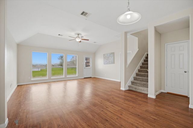 34 San Simeon Drive, Manvel, TX 77578