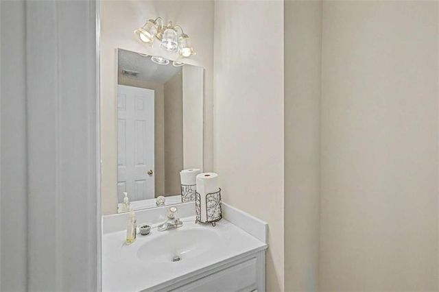 3865 Ryans Run Way, Lilburn, GA 30047