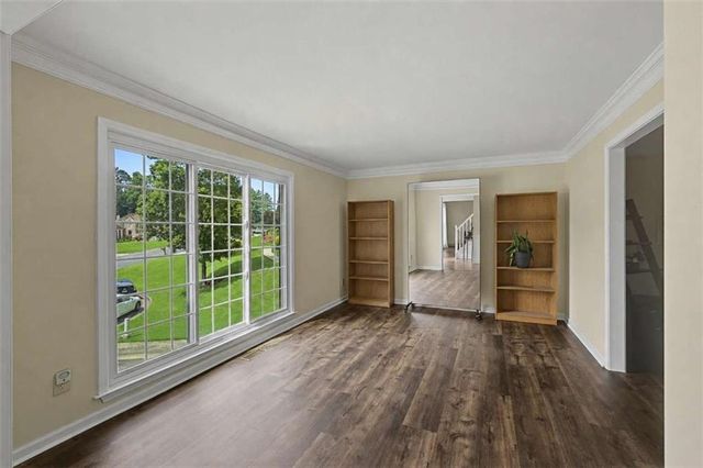 3865 Ryans Run Way, Lilburn, GA 30047