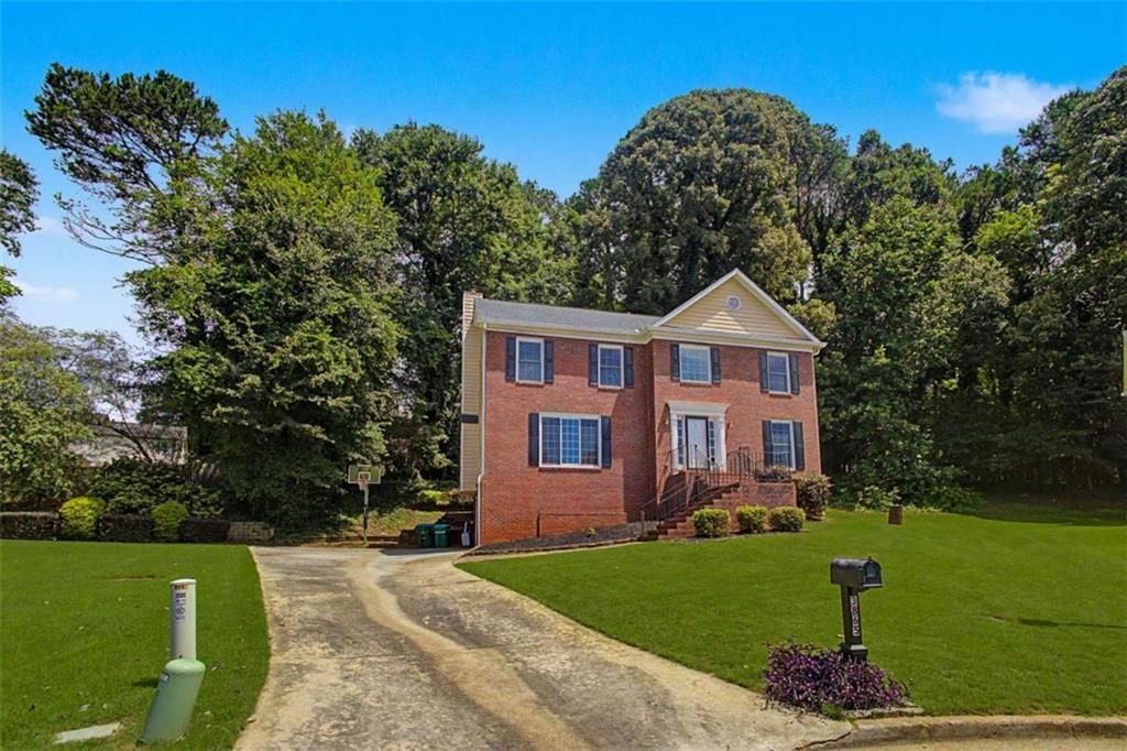 3865 Ryans Run Way, Lilburn, GA 30047