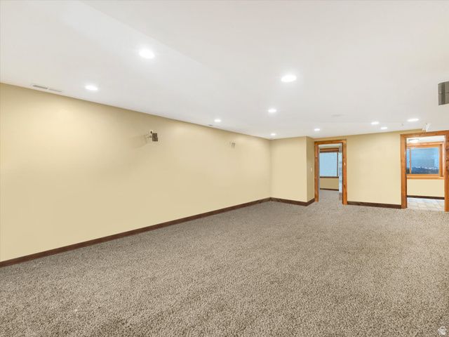 422 S MARYFIELD DR, Salt Lake City, UT 84108