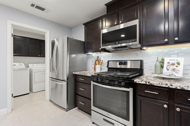 1262 Banyan Way, Lincoln, CA 95648