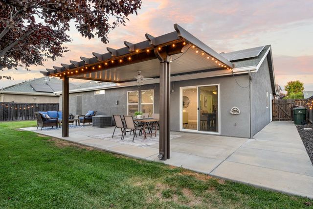 1262 Banyan Way, Lincoln, CA 95648