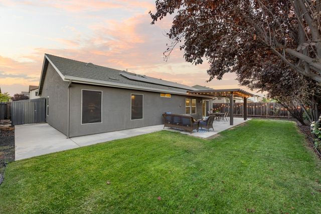 1262 Banyan Way, Lincoln, CA 95648