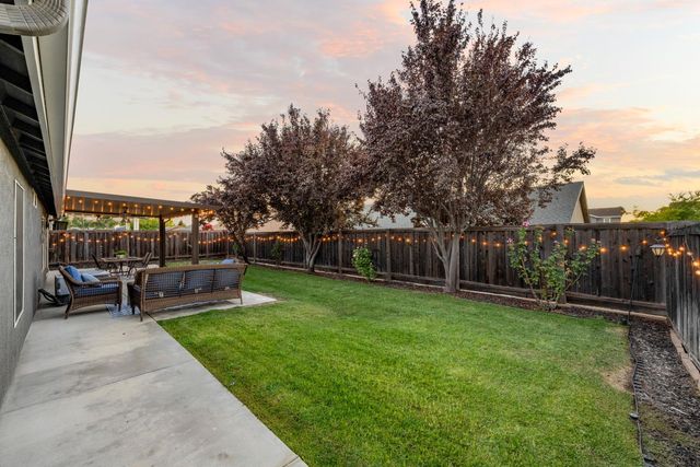 1262 Banyan Way, Lincoln, CA 95648