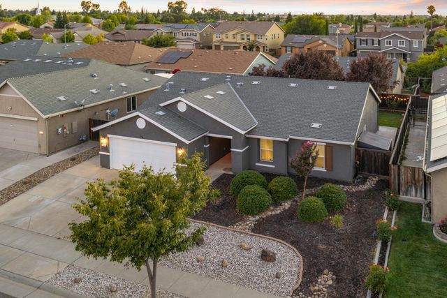 1262 Banyan Way, Lincoln, CA 95648