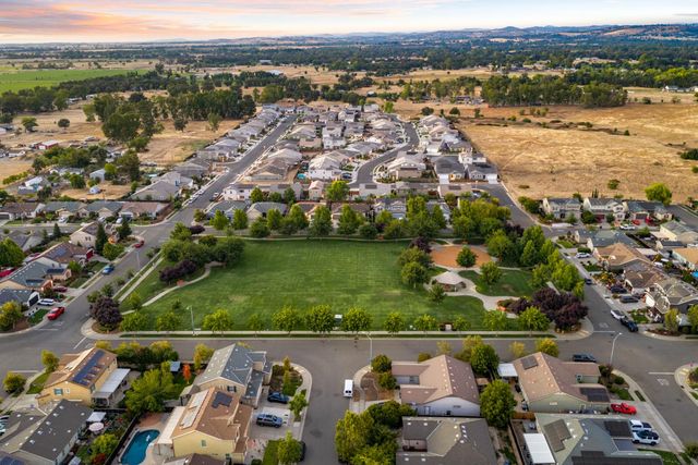 1262 Banyan Way, Lincoln, CA 95648