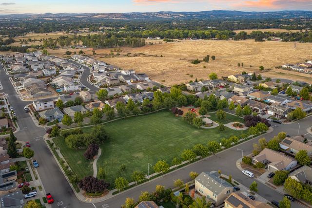 1262 Banyan Way, Lincoln, CA 95648