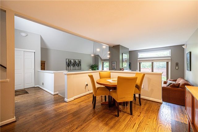 957 East Avenue, Rochester, NY 14607
