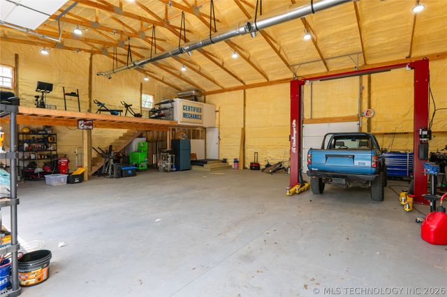 17255 E 394 Road, Claremore, OK 74017