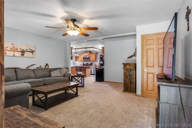 17255 E 394 Road, Claremore, OK 74017