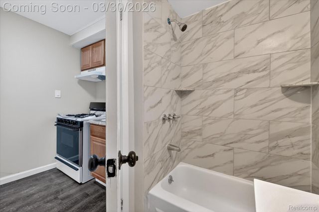 25 W Rockwood Street, Ecorse, MI 48229