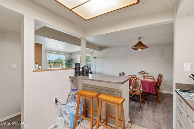 942 S Fordham Drive, Tucson, AZ 85710