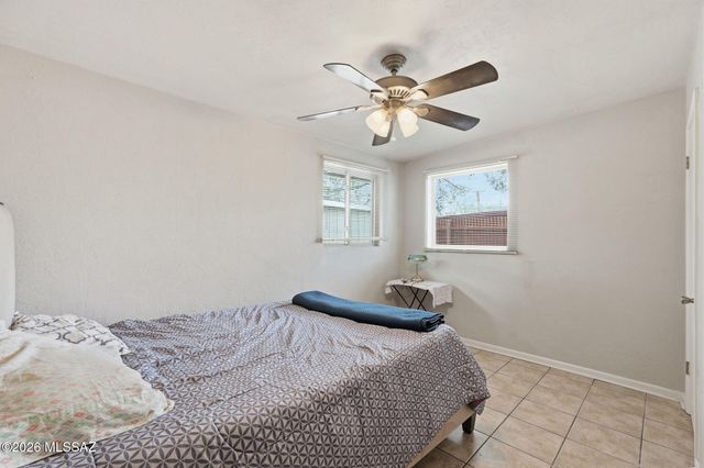 942 S Fordham Drive, Tucson, AZ 85710