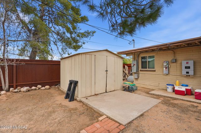 942 S Fordham Drive, Tucson, AZ 85710